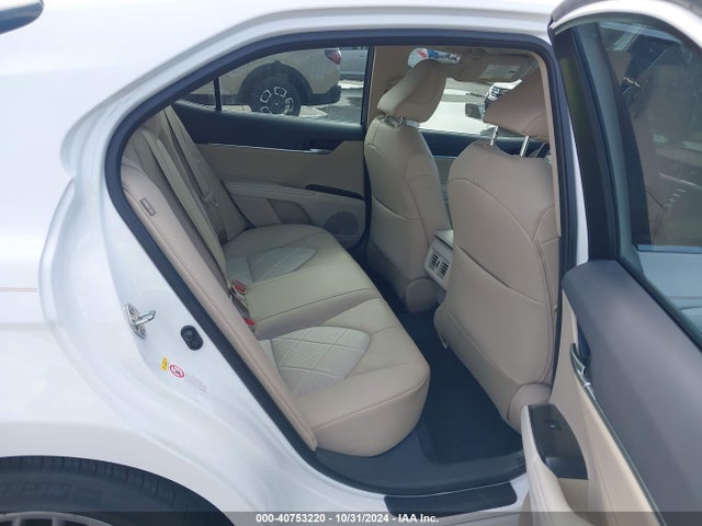 Toyota CAMRY XLE 2018 4T1B11HK4JU024650 Image 8