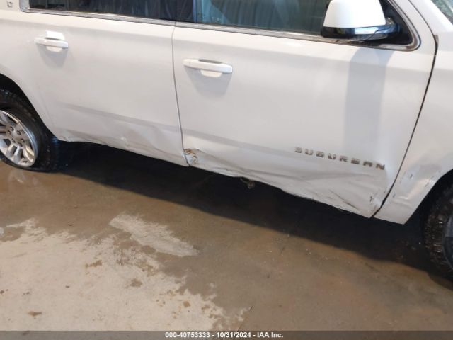 1GNSKHKC8JR211976 Chevrolet Suburban Lt