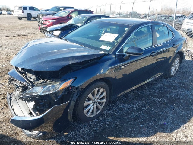 Toyota CAMRY LE 2019 4T1B11HK5KU751961 Image 2