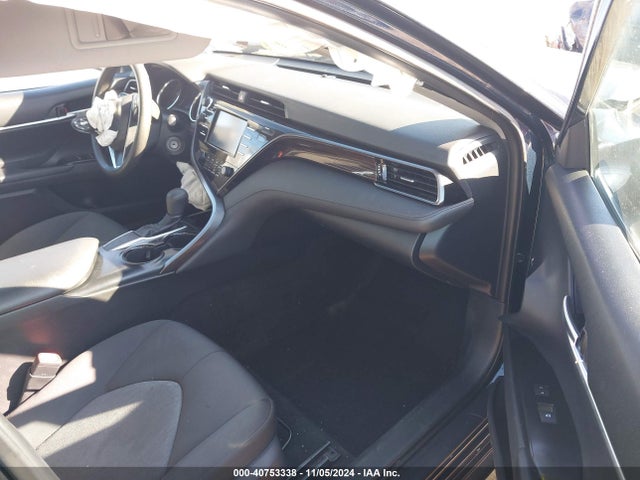 Toyota CAMRY LE 2019 4T1B11HK5KU751961 Image 5