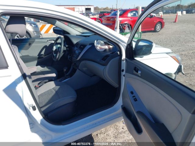 KMHCT4AE6GU106683 Hyundai ACCENT SE