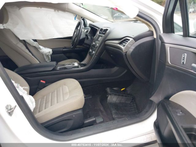 3FA6P0G70HR363330 Ford FUSION S