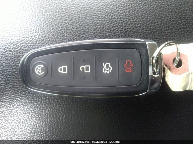 Ford Escape Titanium 2018 1FMCU0J94JUA44409 Image 11