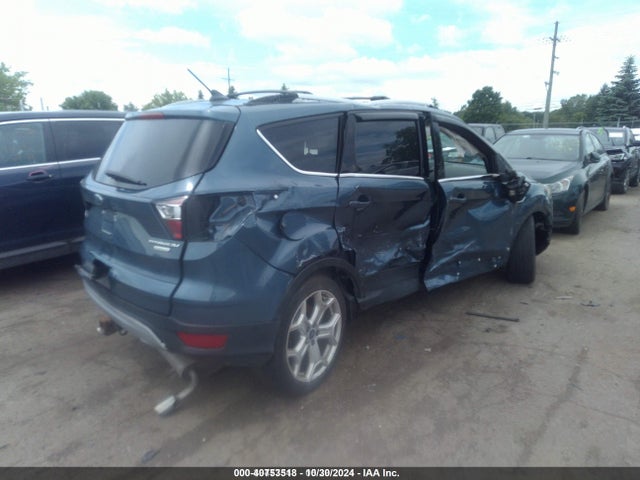 Ford Escape Titanium 2018 1FMCU0J94JUA44409 Image 4