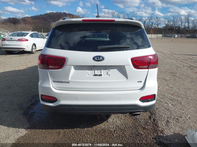 KIA Sorento 3.3l S 2019 5XYPGDA57KG608185 Image 17