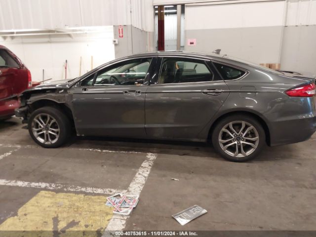 3FA6P0RU2KR260159 Ford Fusion Hybrid Titanium