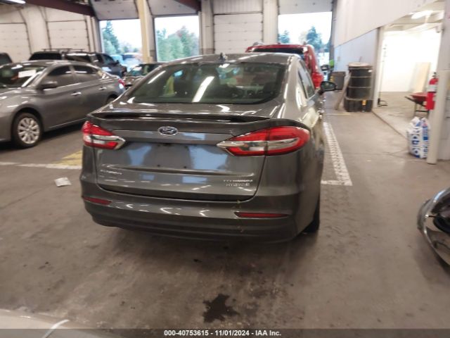 3FA6P0RU2KR260159 Ford Fusion Hybrid Titanium