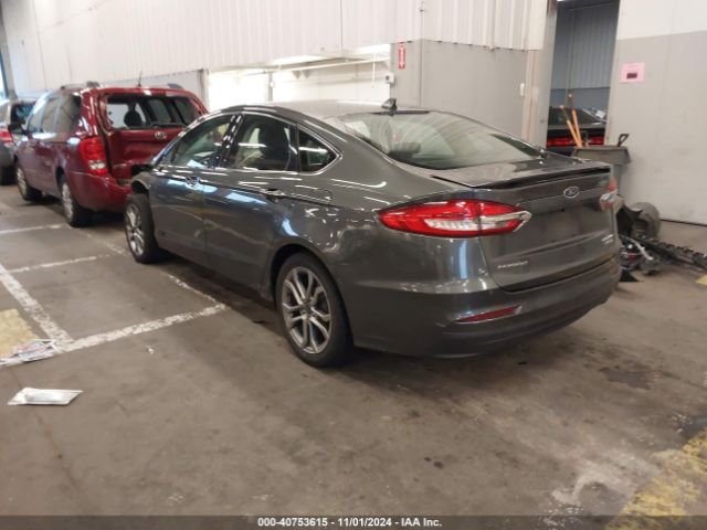 3FA6P0RU2KR260159 Ford Fusion Hybrid Titanium