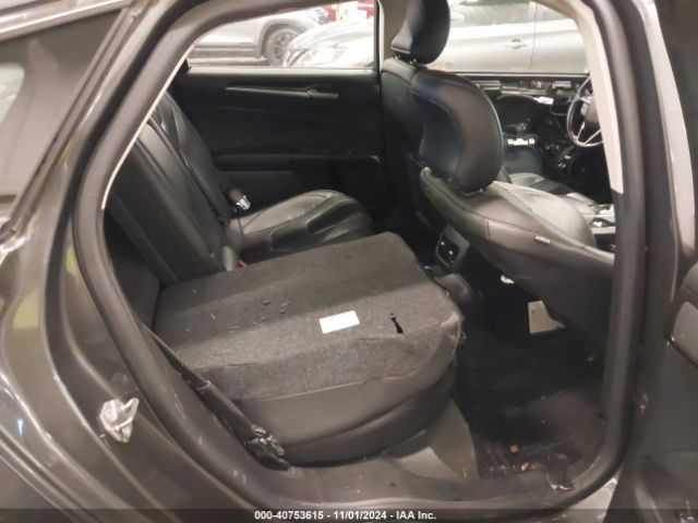 3FA6P0RU2KR260159 Ford Fusion Hybrid Titanium