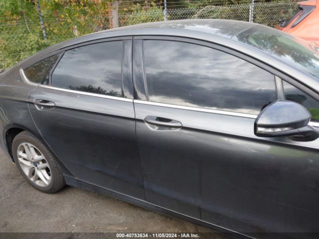 1FA6P0H7XG5132256 Ford FUSION SE