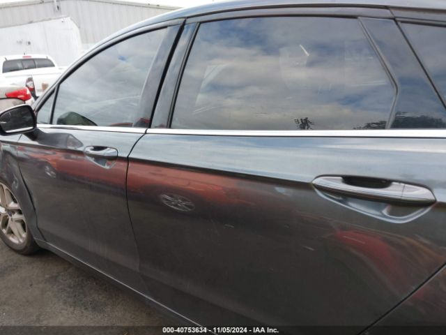 1FA6P0H7XG5132256 Ford FUSION SE