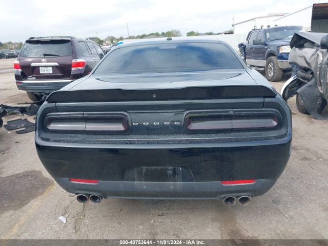 2C3CDZJG7NH155427 Dodge Challenger Gt