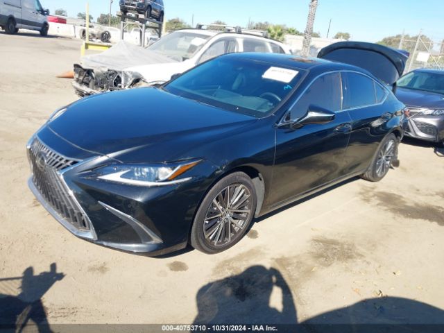 58ADA1C15PU034435 Lexus ES 300H