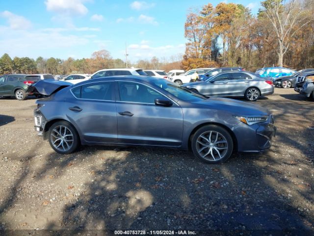 19UDE2F77LA003531 Acura Ilx Premium Package/technology Package