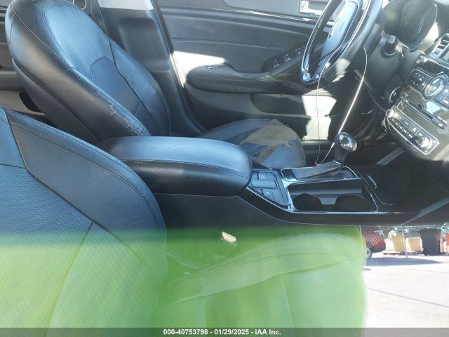 KNALN4D70F5194793 KIA Cadenza Premium