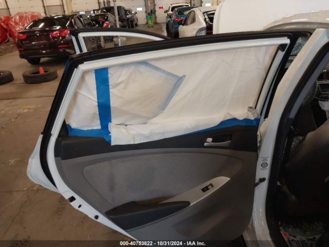 KMHCT5AE4EU146831 Hyundai ACCENT GS