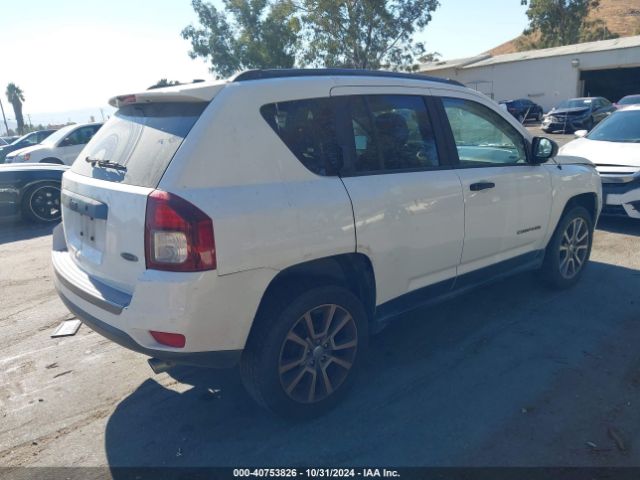 1C4NJCBA1GD760970 Jeep Compass Sport Se