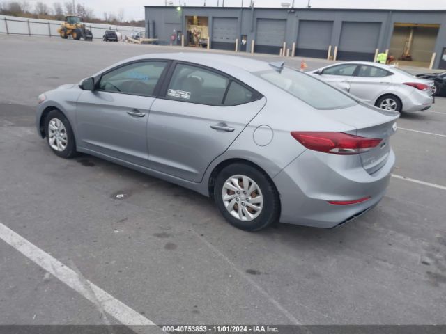 5NPD74LF3HH136111 Hyundai ELANTRA SE