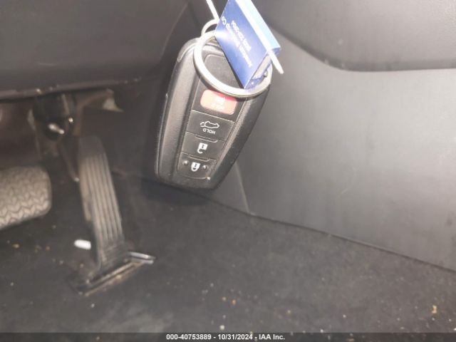 2T3RWRFV0PW175500 Toyota Rav4 Hybrid Xle