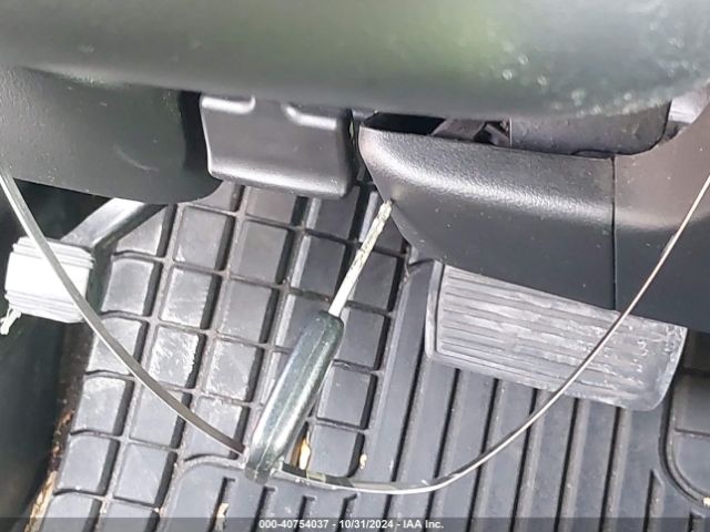 5J6RM4H34EL104573 Honda CR-V LX