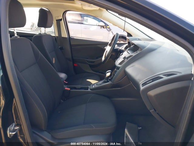 Ford FOCUS SE 2015 1FADP3F24FL356911 Image 5