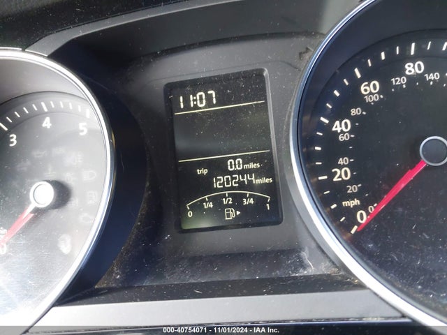 3VWD17AJ5GM218101 Volkswagen Jetta 1.8t Sport