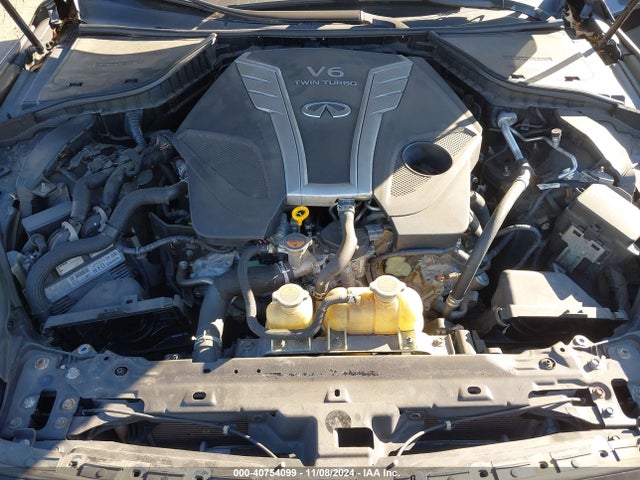 JN1EV7AR2JM612114 Infiniti Q50 3.0t Luxe
