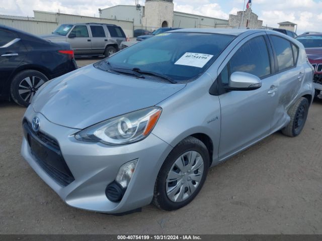 JTDKDTB30F1580469 Toyota Prius C Two