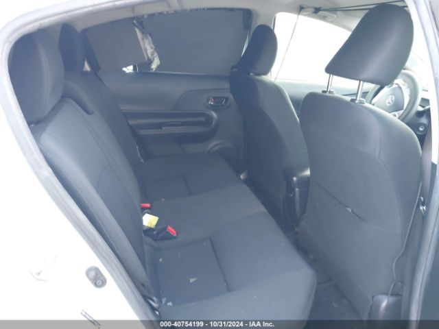 JTDKDTB30F1580469 Toyota Prius C Two