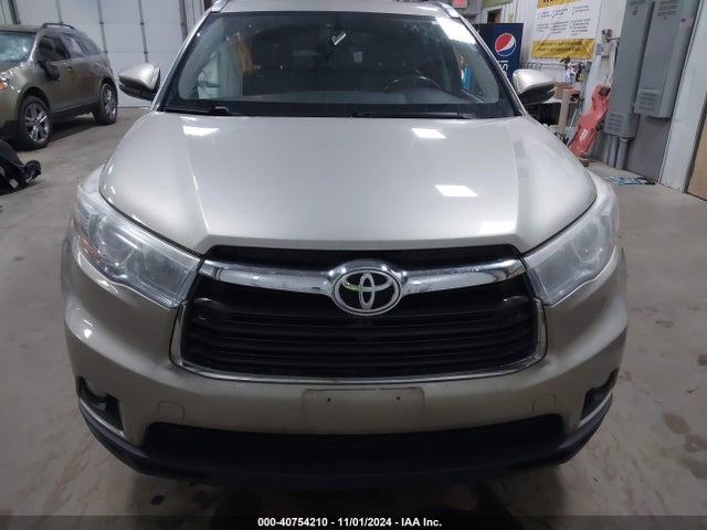 Toyota Highlander Xle V6 2016 5TDJKRFH8GS277888 Image 12