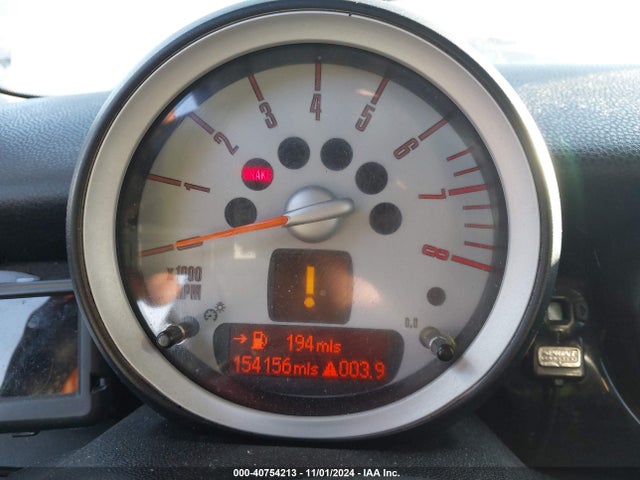 2010 MINI COOPER S WMWMF7C56ATX43131 Photo 6