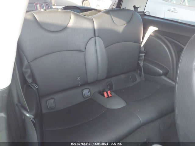 2010 MINI COOPER S WMWMF7C56ATX43131 Photo 7
