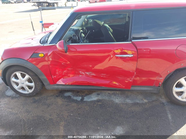 2009 MINI COOPER WMWMF33549TW72578 Photo 5