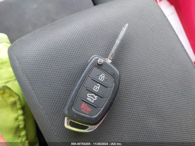 5NPE24AFXHH587896 Hyundai SONATA SE