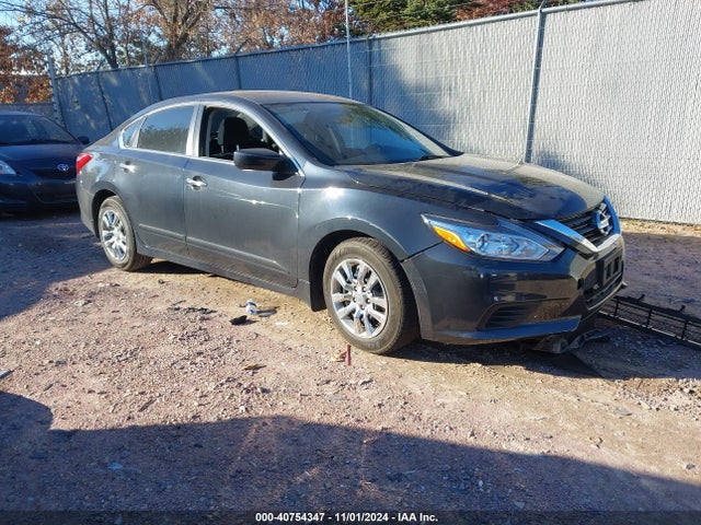 Nissan Altima 2.5 S 2017 1N4AL3AP4HC239608 Image 1