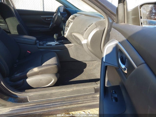 Nissan Altima 2.5 S 2017 1N4AL3AP4HC239608 Image 5