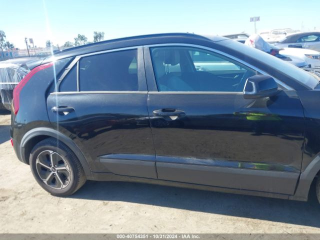 KNDCR3LE6P5046215 KIA NIRO EX