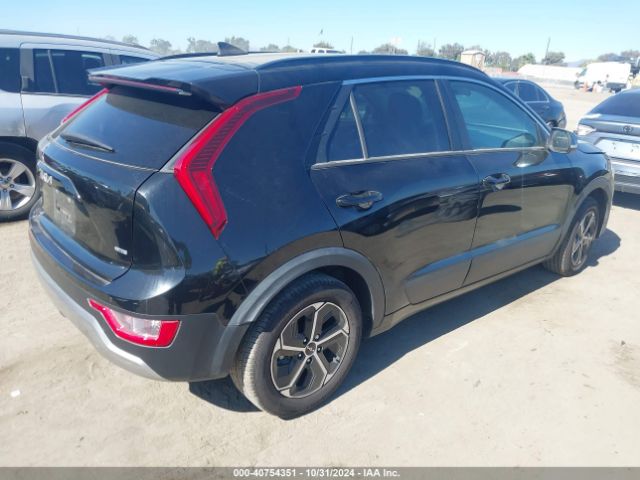 KNDCR3LE6P5046215 KIA NIRO EX