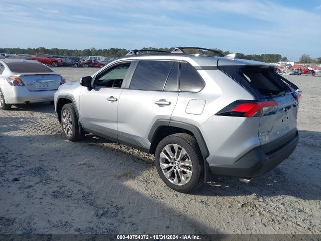 Toyota Rav4 Xle Premium 2024 2T3C1RFV6RC261273 Image 3