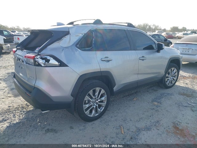 Toyota Rav4 Xle Premium 2024 2T3C1RFV6RC261273 Image 4