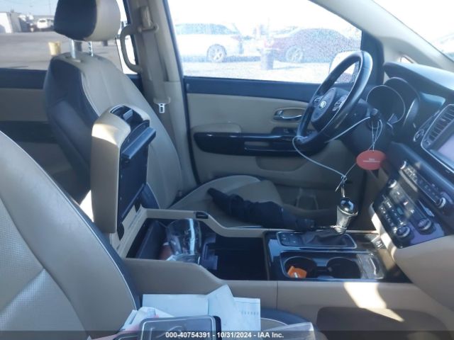 KNDMC5C1XF6080729 KIA Sedona Sx