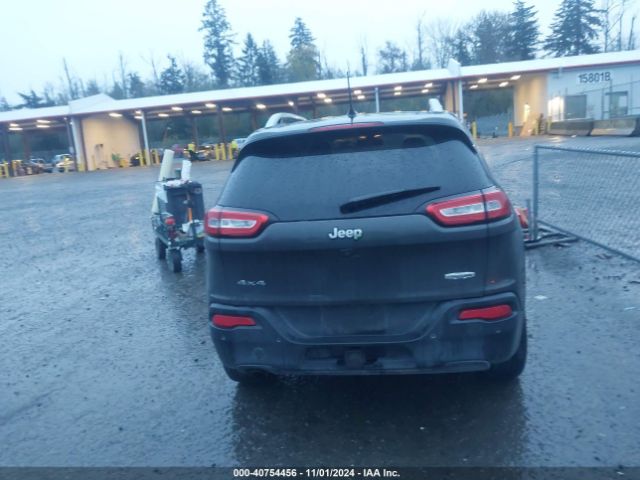 1C4PJMCB0HW596798 Jeep Cherokee Latitude 4x4