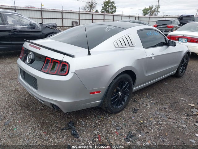 Ford Mustang V6 2014 1ZVBP8AM1E5316521 Image 4