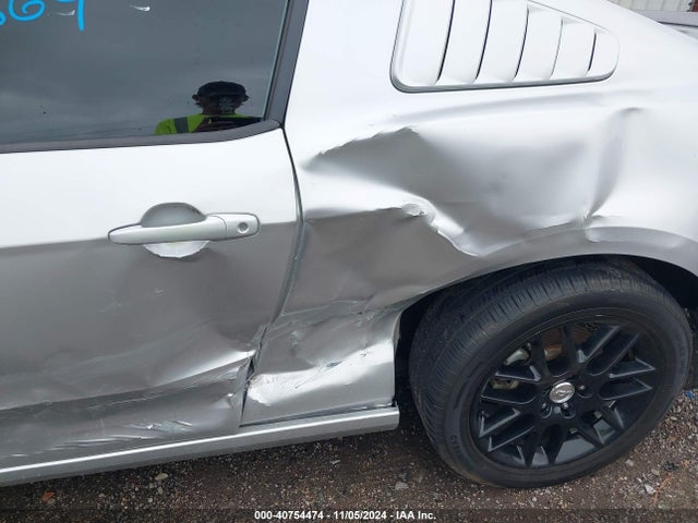 Ford Mustang V6 2014 1ZVBP8AM1E5316521 Image 6
