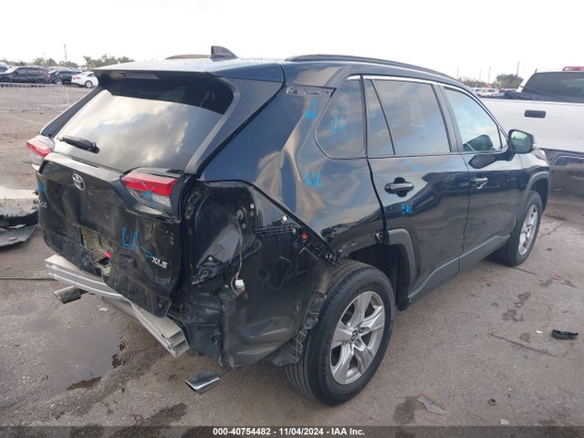 Toyota Rav4 Xle 2020 2T3W1RFVXLC036245 Image 4