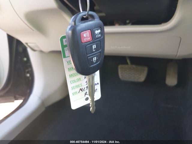 Toyota CAMRY LE 2014 4T4BF1FK3ER398280 Image 11