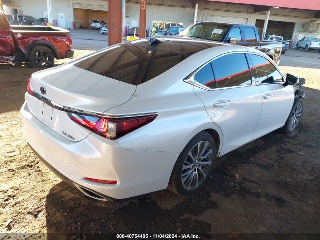 Lexus ES 350 2020 58ADZ1B15LU063440 Image 4