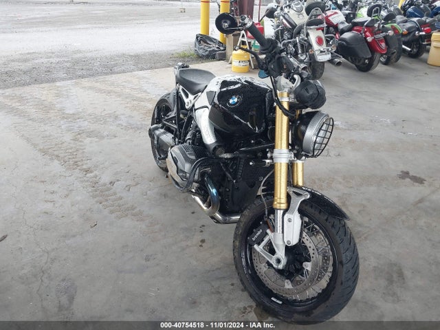 2015 BMW R NINE T WB10A1600FZ398354