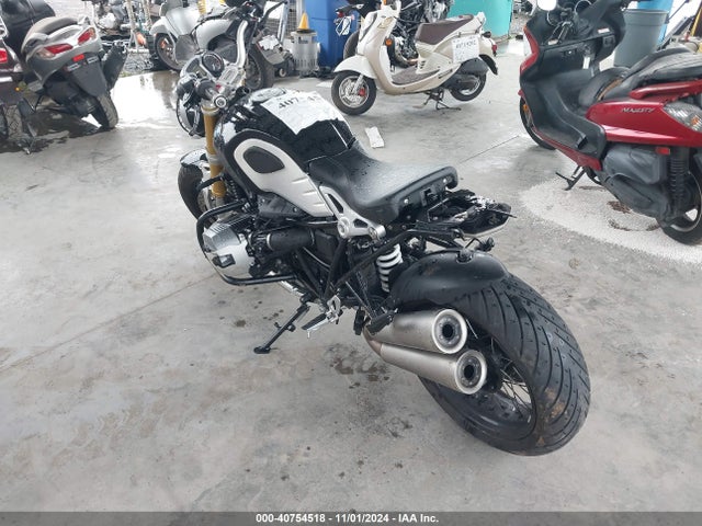 2015 BMW R NINE T WB10A1600FZ398354 Photo 2