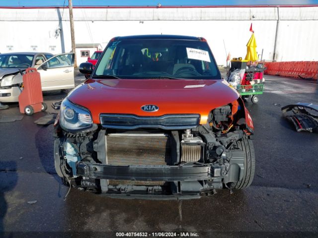 KNDJX3AA7J7588562 KIA Soul !
